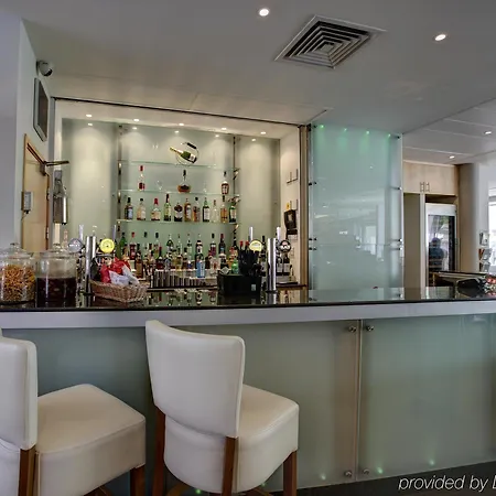 Hilton Garden Centro Urbano 4* Bristol
