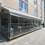 Hilton Garden Centre 4*