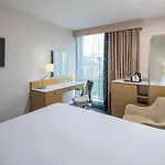 Hilton Garden Centre Hotel 4*