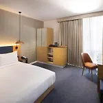 Hilton Garden Centre Hotel 4*