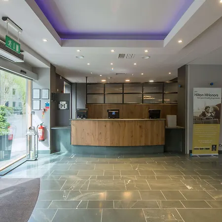 Hilton Garden Centre Hotel