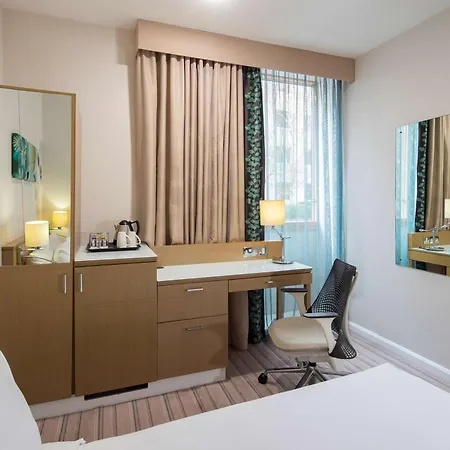 Hilton Garden Centre Hotel Bristol