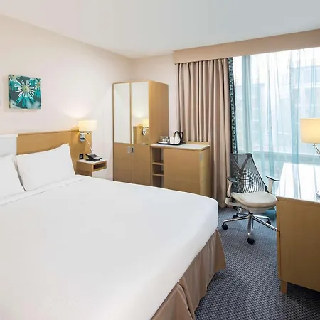 Hotel Hilton Garden Centre 4*