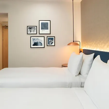 Hilton Garden Centre Hotel 4*