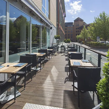 Hilton Garden Centre 4*