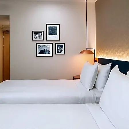 Hilton Garden Centre 4*
