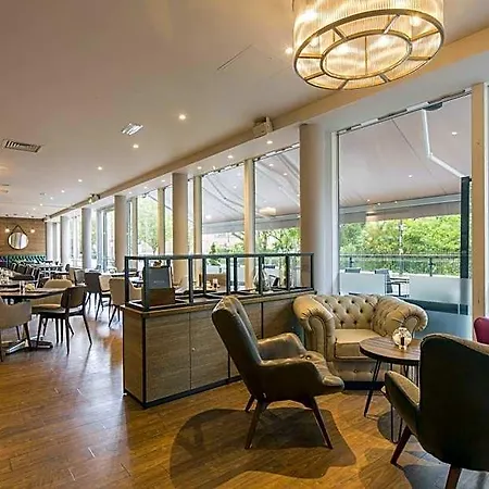 Hotel Hilton Garden Centre Bristol