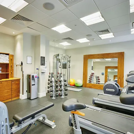 Hilton Garden Centre 4*