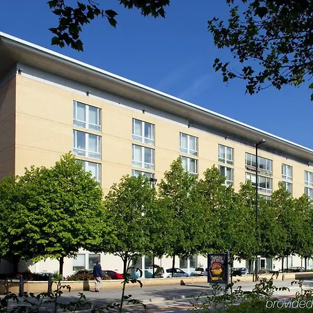 Hilton Garden Centre 4*