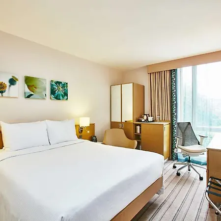Hilton Garden Centre Hotel Bristol