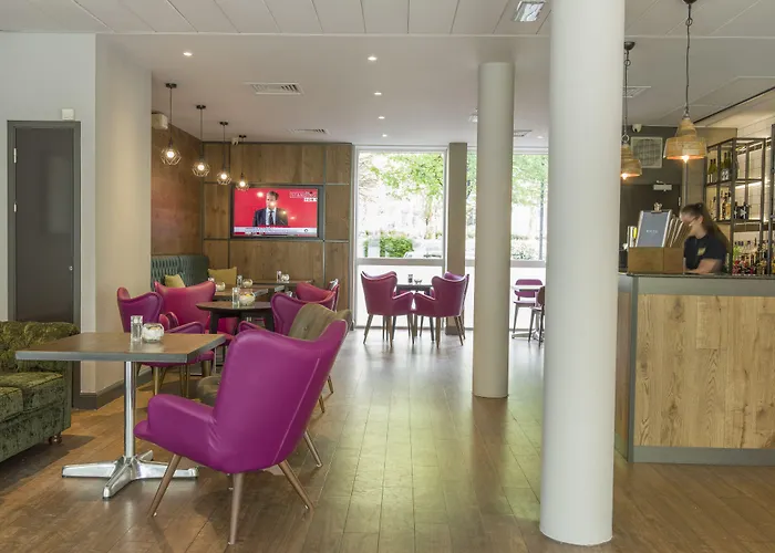 Hilton Garden Centre 4*