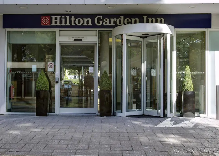Hilton Garden Centre 4*