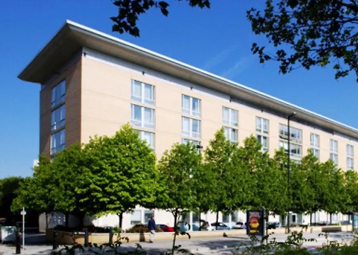 Hilton Garden Centre