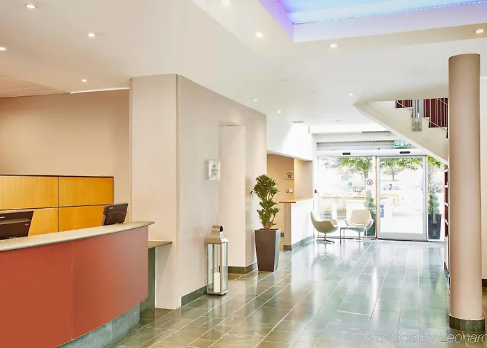 Ξενοδοχείο Hilton Garden Centre