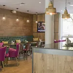 Hilton Garden Centre