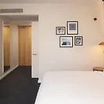 Hilton Garden Centre 4*
