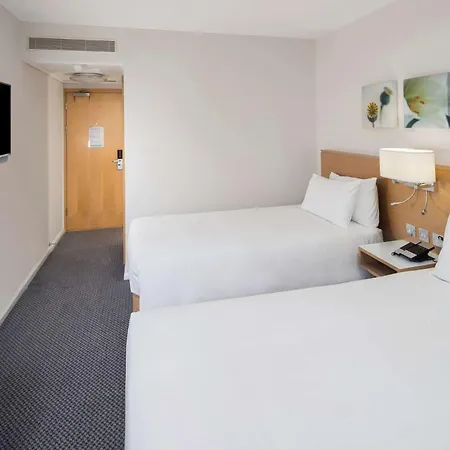 Hilton Garden Centro Urbano Hotel Bristol