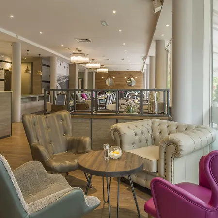 Hilton Garden Centre 4* Bristol