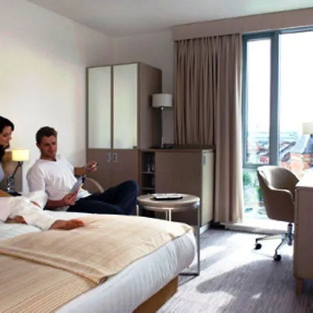 Hilton Garden Centro Urbano Bristol