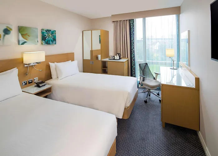 Hilton Garden Centre 4*